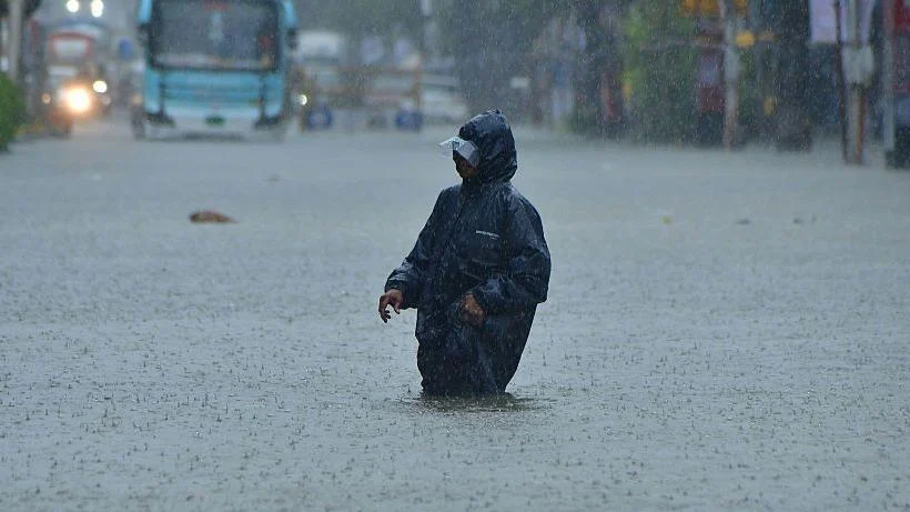 Penyakit yang Bisa Menjangkit Manusia Saat Hujan Deras
